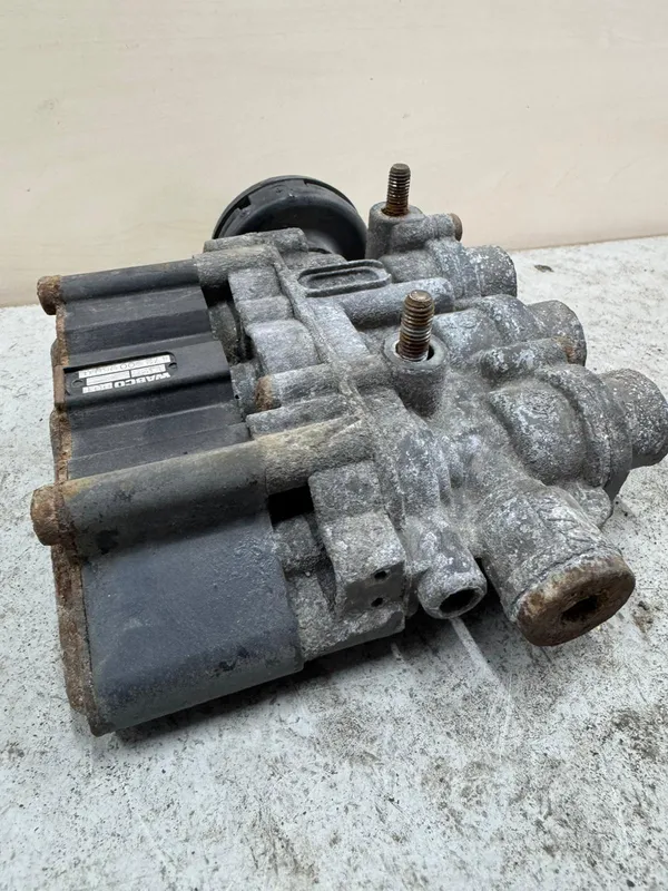 4729000600 Кран уровня подвески для Renault Magnum 2003
