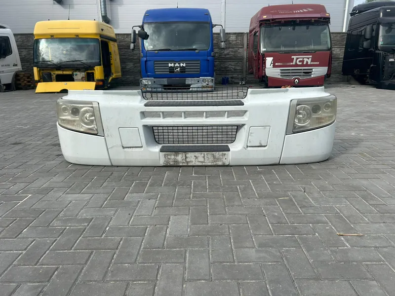 7420928941 Бампер передний для Renault Premium 2008