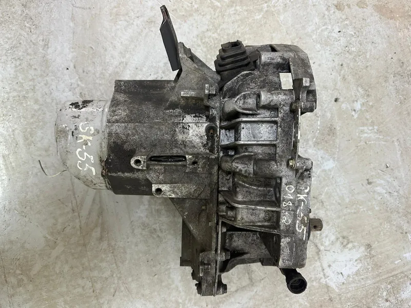 7700598840 КПП механическая (МКПП) для Renault Megane 1997