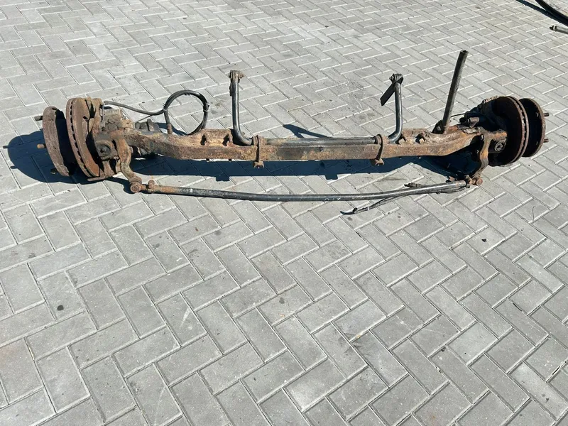 81440007977 Балка подвески передняя (подрамник) для MAN L2000 2001