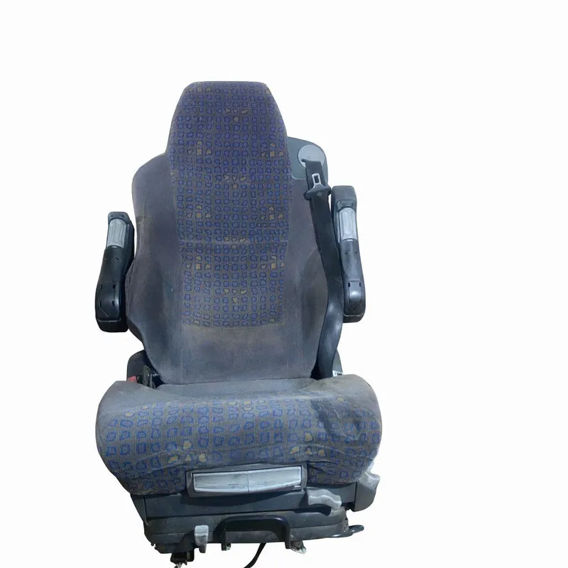 81623076531 Сиденье переднее левое для MAN TGX 2006