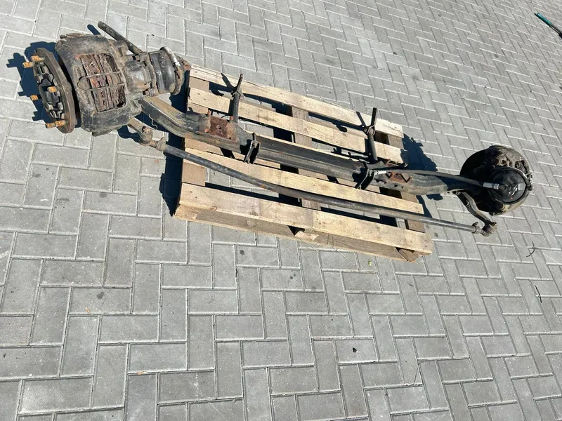 MAN L200 Балка подвески передняя (подрамник) для MAN L2000 1997